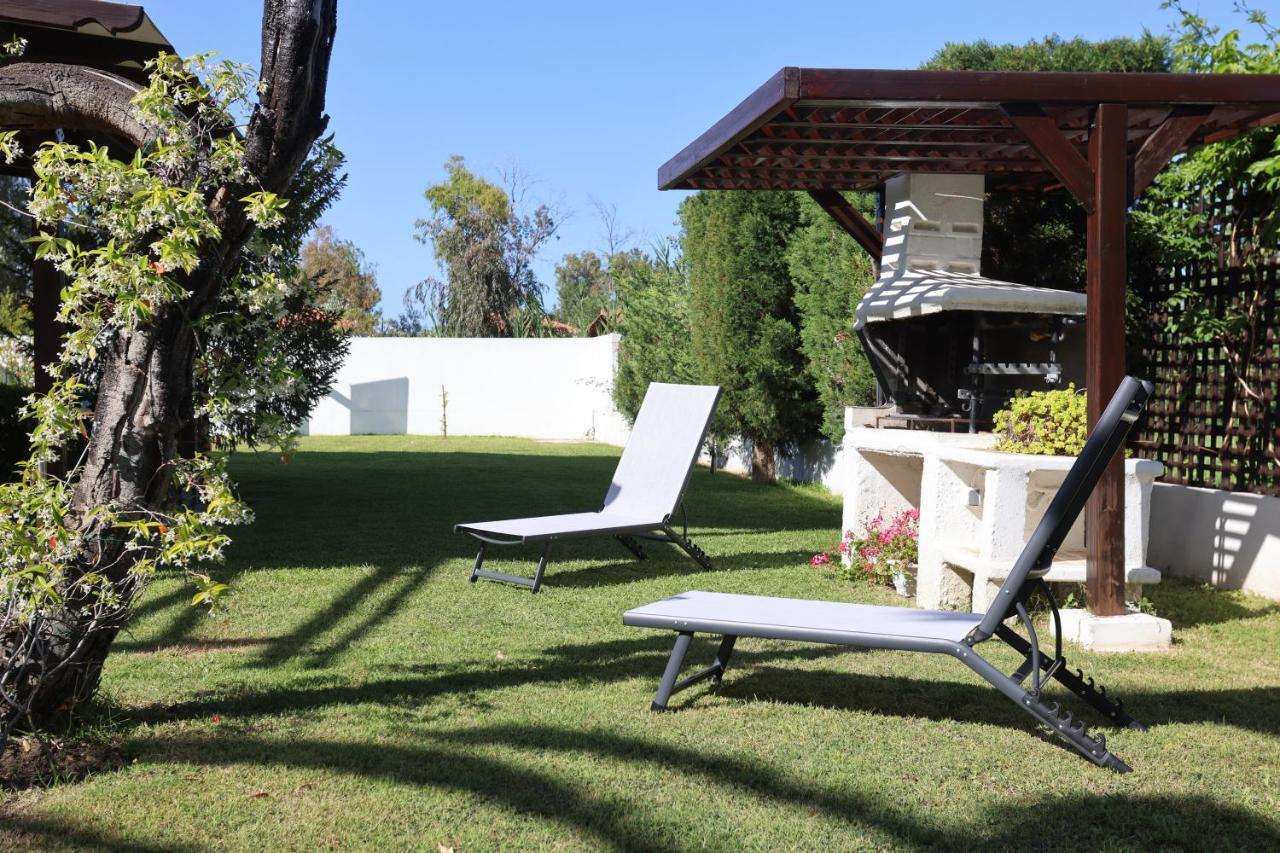 K-Home Villa, Your Enchanting Getaway Pefkochori Exterior photo